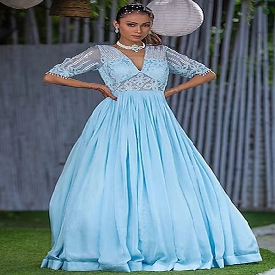 wear-silk-western-dress-2.webp