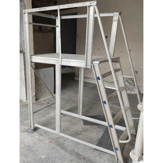fixed-platform-ladder-1.webp