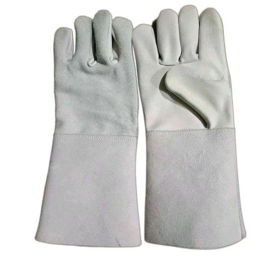 leather-chrome-gloves-1.webp