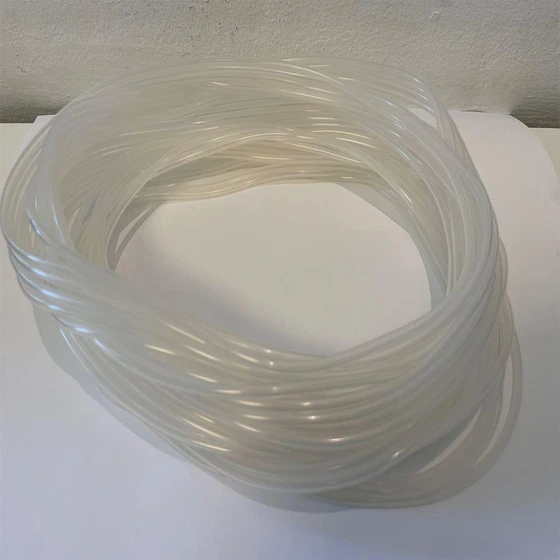 silicone-tubes-rubbers-2.webp