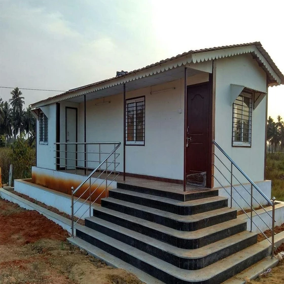 farm-house-buildings-construction-2.webp