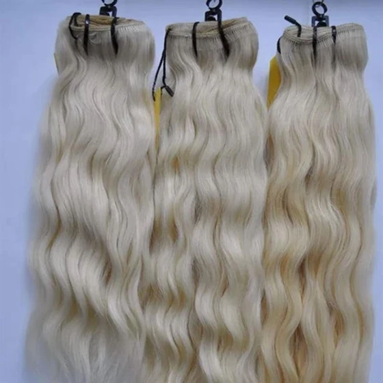 machine-weft-blonde-hairs-2.webp
