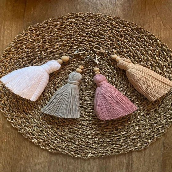 key-ring-tassel-1.webp