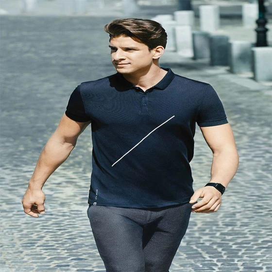 mens-t-shirts-2.webp