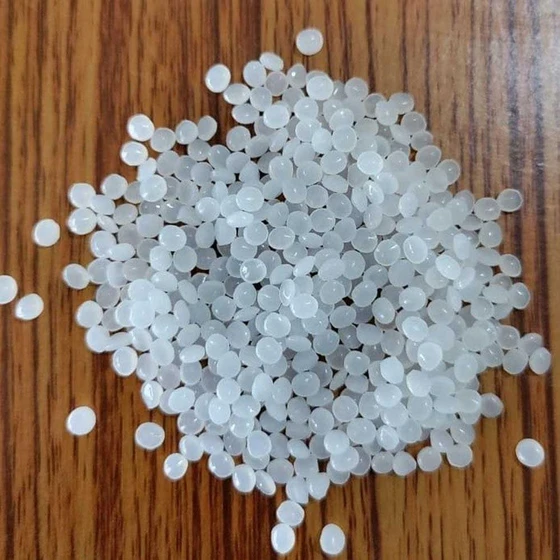 natural-ldpe-plastic-granules-2.webp