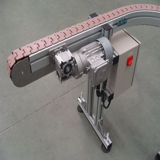 conveyor-slat-chain-2.webp
