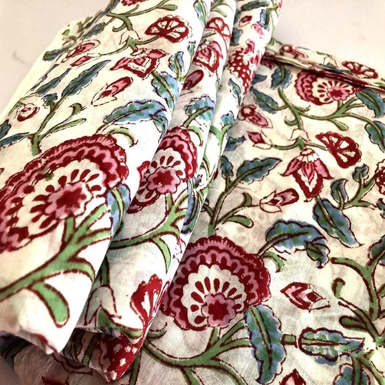 printed-cotton-fabric-2.webp