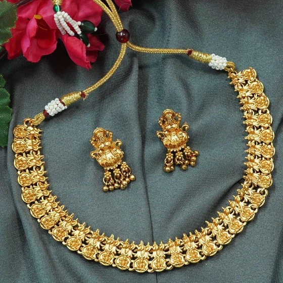 designer-necklace-sets-2.webp