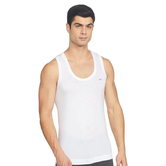 mens-cotton-vest-2.webp