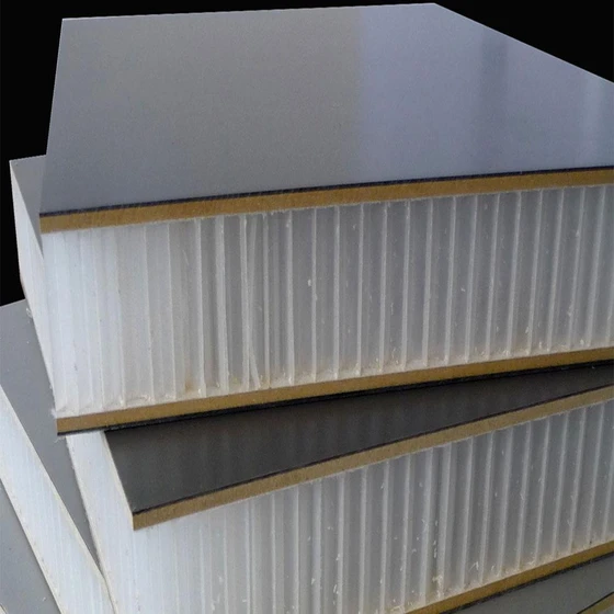 composite-honeycomb-panel-1.webp
