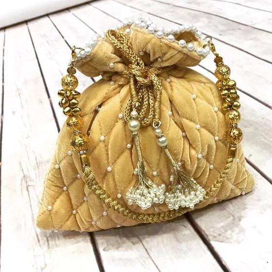 velvet-potli-bag-2.webp