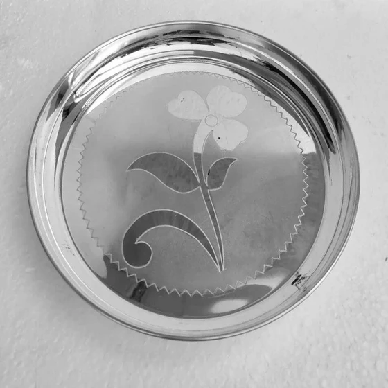 silver-coated-plate-2.webp