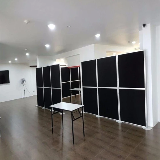 partition-event-panels-2.webp