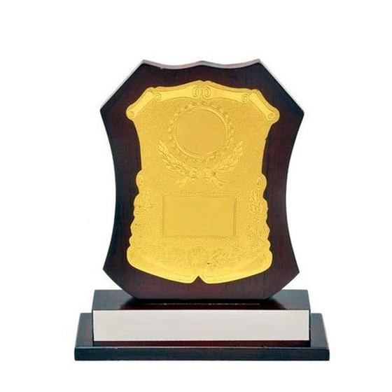 wooden-memento-trophy-2.webp