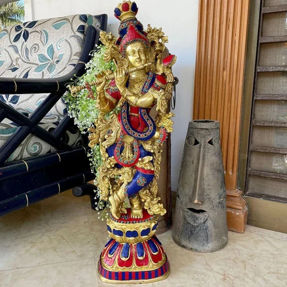 polished-krishna-idol-2.webp