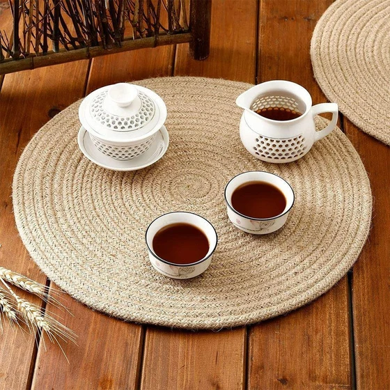 jute-round-table-mats-2.webp