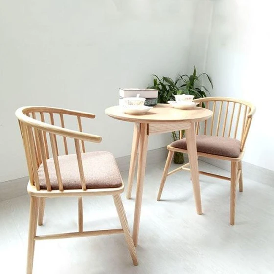 restaurant-wooden-chairs-2.webp