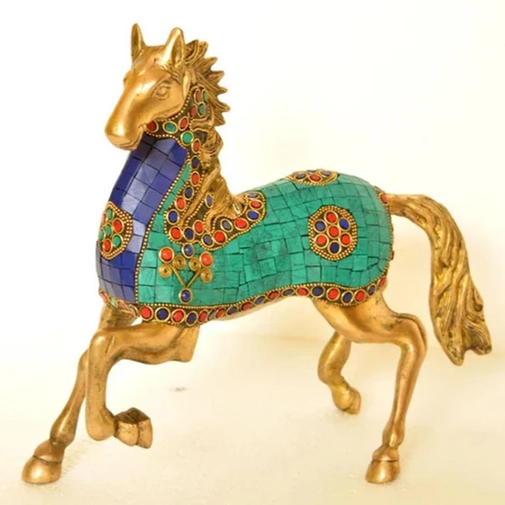 standing-horse-stone-works-2.webp
