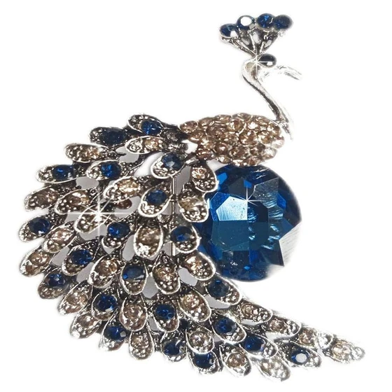 fashion-brooches-2.webp