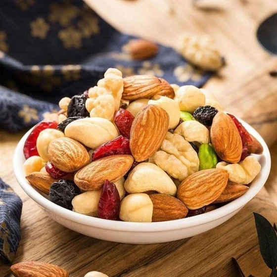 organic-dry-fruits-2.webp