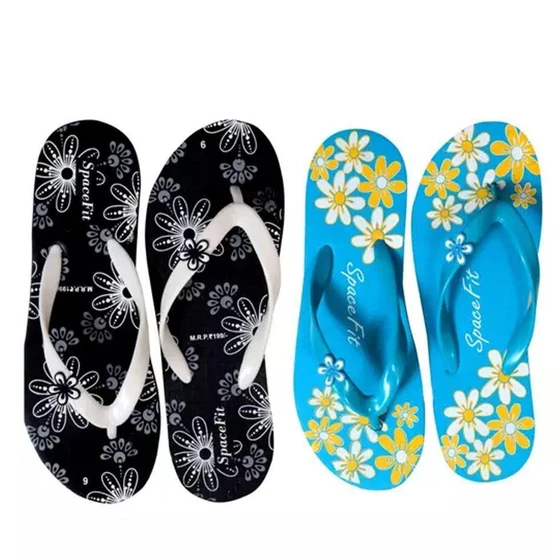 women-hawai-slippers-2.webp