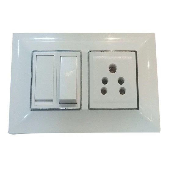 electrical-queen-modular-switch-2.webp
