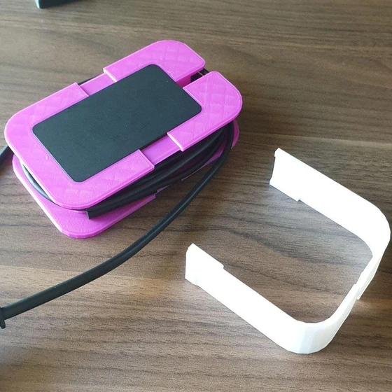 power-adapter-wrapper-2.webp