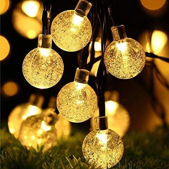 ball-led-curtain-light-2.webp