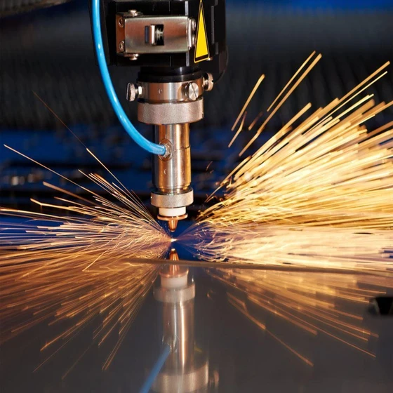 metal-fabrication-services-2.webp