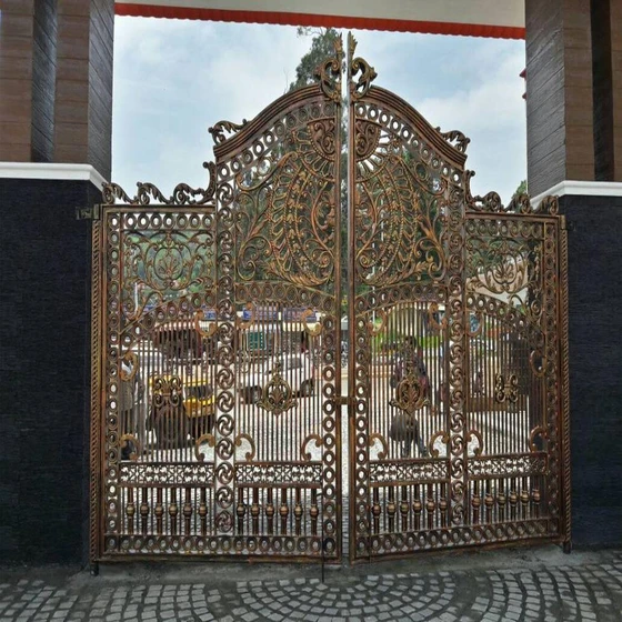 ornamental-designer-gate-2.webp
