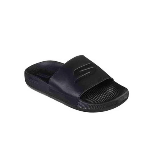 slip-ons-slippers.webp