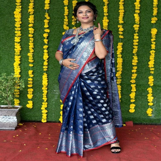 silk-zari-saree-2.webp