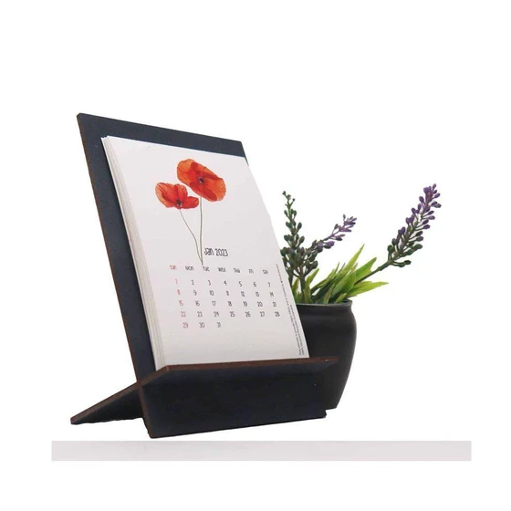 handmade-paper-calendar-2.webp
