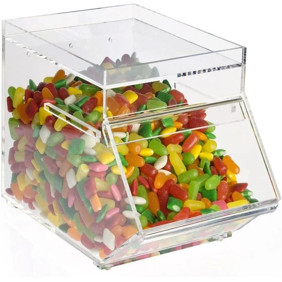 plastic-candy-container-2.webp