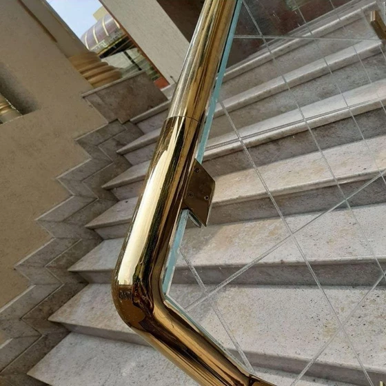 gold-finish-steel-railing-bracket-2.webp