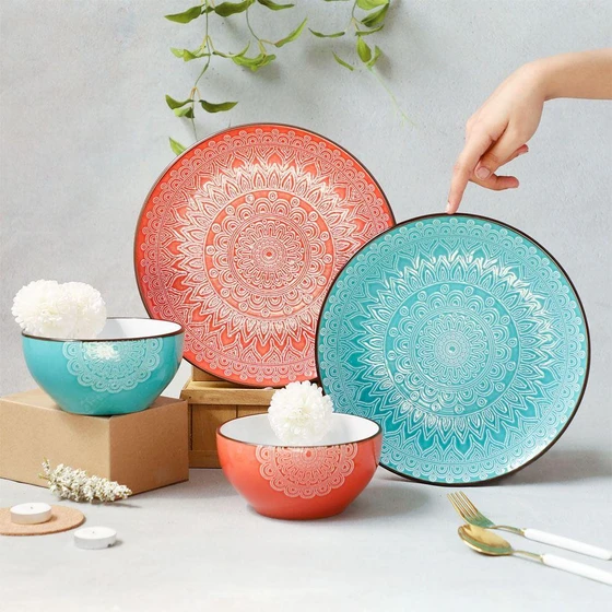 designer-dinner-plates-2.webp