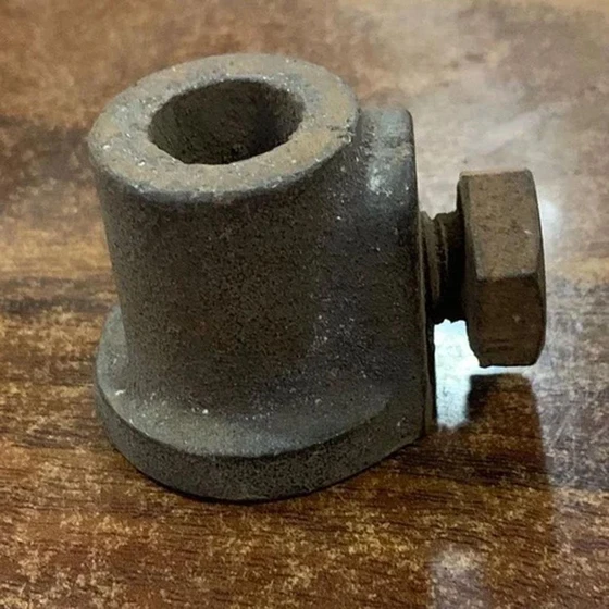 clamps-gogo-iron-2.webp