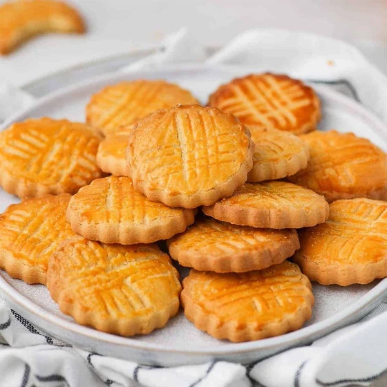 salted-cookies-biscuits-2.webp