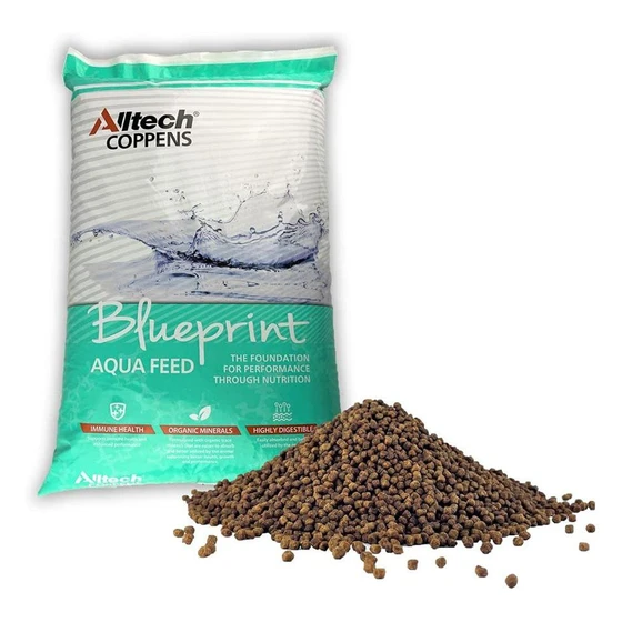 floating-fish-feed-2.webp