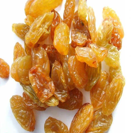 dry-raisins-fruits-1.webp