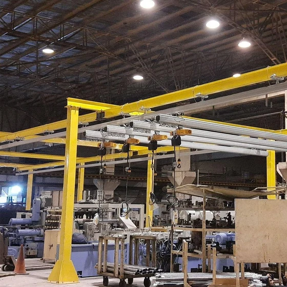 electric-light-crane-1.webp