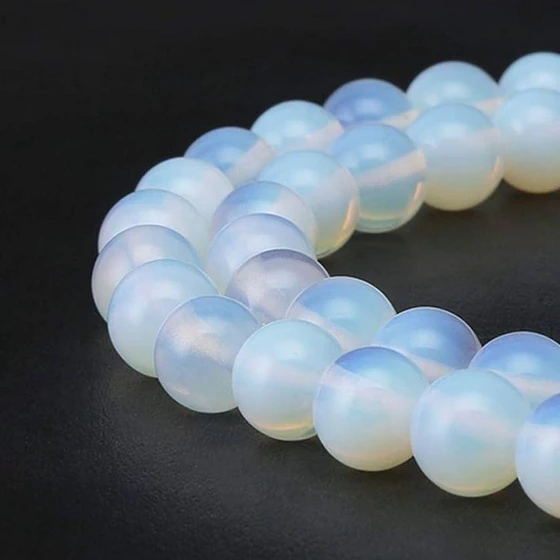 opal-gemstone-beads-2.webp