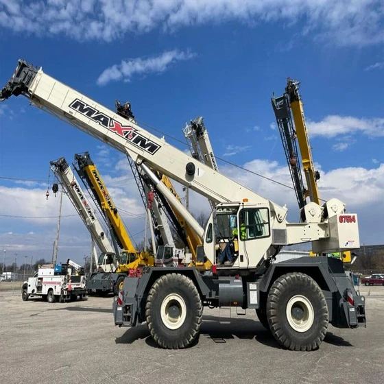 rough-terrain-crane-1.webp