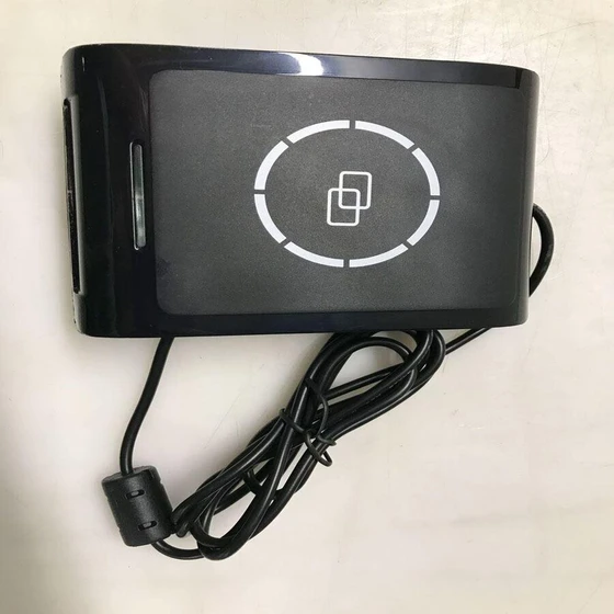 usb-rfid-contactless-desktop-2.webp