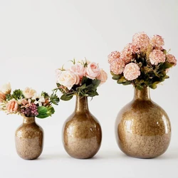 Flower vases