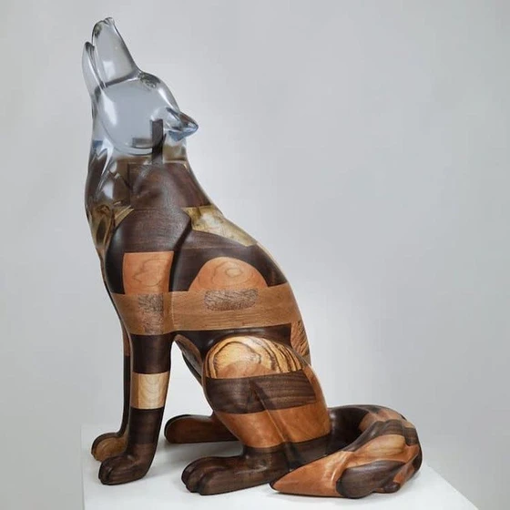 resin-sculptures-2.webp