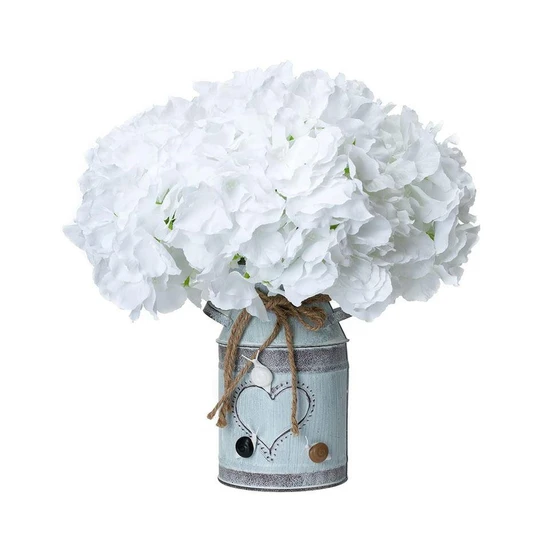 metal-style-flower-vase-2.webp