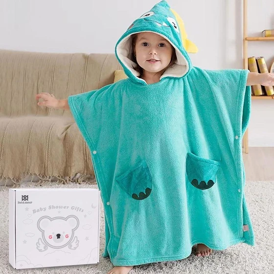 hooded-baby-towel-2.webp
