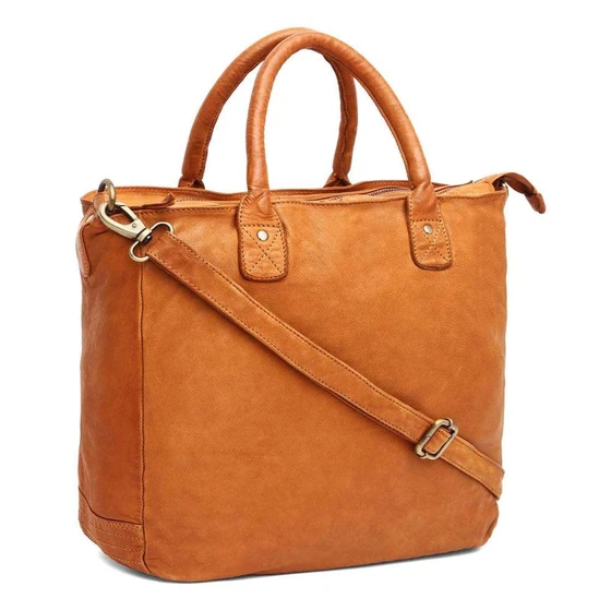 modern-leather-bag-2.webp
