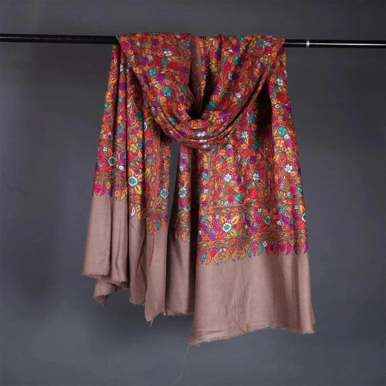 kashmiri-pashmina-shawl-2.webp